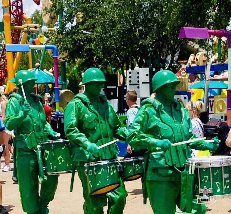 Free Things You Can Do at Disney World!